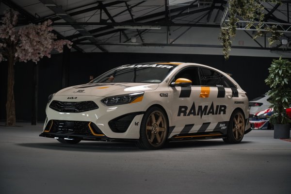 Performance Paket passend für KIA Proceed GT CD