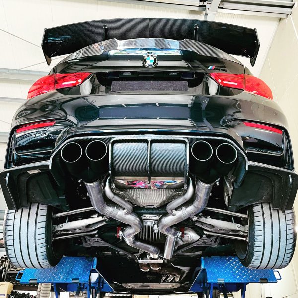 L-Performance Xtreme 3.5 Klappenabgasanlage passend für BMW M3 & M4 F8X - 114mm gebördelte polierte Endrohre